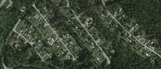 56-åring ny ägare till mindre hus i Söderskogen, Skokloster - 1 700 000 kronor blev priset
