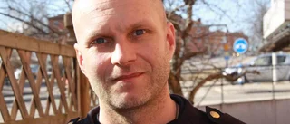 "Det är viktigt att vara ute bland ungdomarna"