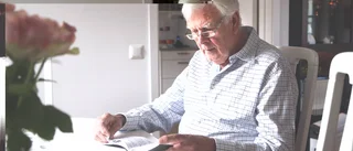 "En förmån att de satsar på mig som är 75"