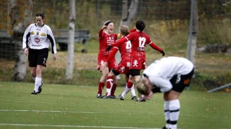 Piteås damer fick anledning att jubla mot Vasalund. Dels vann laget toppmötet, och dels är laget bara två futtiga matcher från en allsvensk plats.