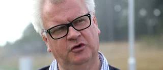 "Finns ett liv bortom politiken"
