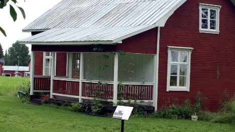Farmors och farfars sommarhus, numera återställt till 1940-talsmiljö.