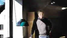 Thomas Bodström är ordförande i justitieutskottet. Han ser en stor fara i att viktiga yrkesgrupper utsätts för hot. "Ett angrepp på polis eller domare, det är ett angrepp på demokratin", säger han. Samtidigt hyllar han Luleås politiker som har stått upp bra mot Hells Angels.