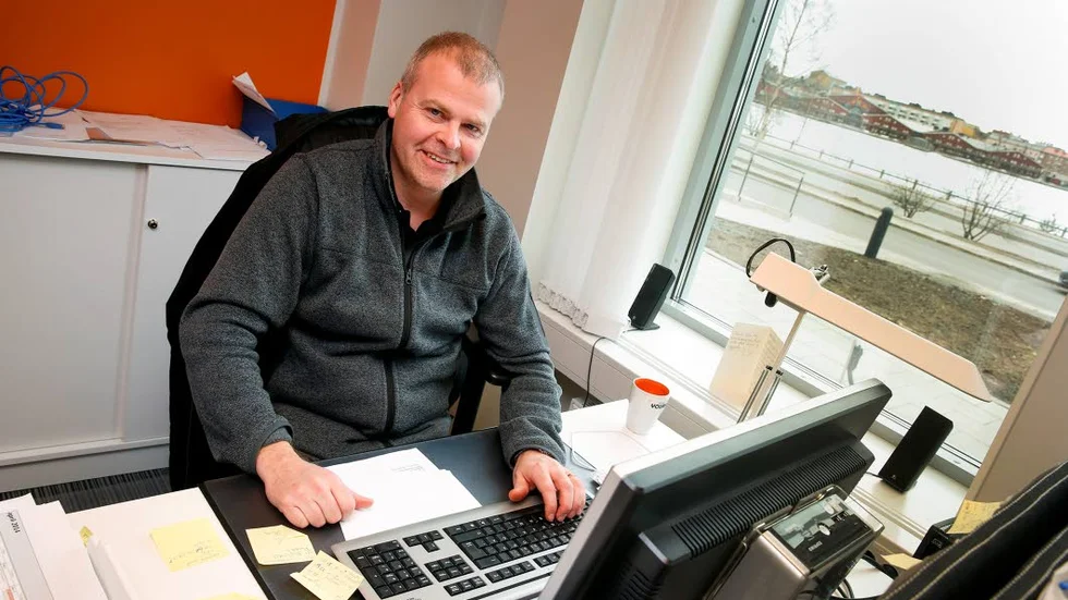 Rasar mot regler. Urban Nordh, Luleå Basket, sätter press på förbundet.