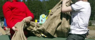 "Frusna män" gästade mässa