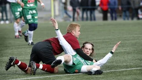Nedtryckt och frustrerad - Johan Isaksson gjorde BBKs enda mål i förlustmatchen mot starka Vasalund.