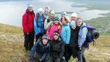 Mammor med tonåringar i fjället.
Lena Hillblom med Carin 14 och Anna 11, Barbro Juuso med Johan 13 och Sara 12, kompisen Ellen Wennström 14, samt Kajsa Nyberg med Anton 14 och Mica 12. Turen ska bli tradition.