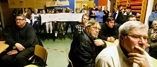 Ulrikaborna ger sig inte  utan kamp för sin skola