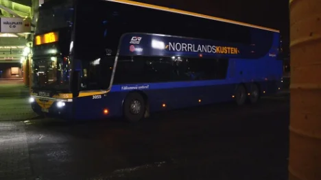 Här greps inbrottstjuvarna. Norrlandskustens buss stoppades utanför Töre och där upptäcktes männen.