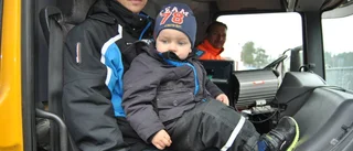 Otäckt men kul att åka sopbil