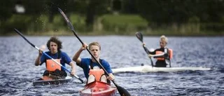 Full fart i vatten och på land
