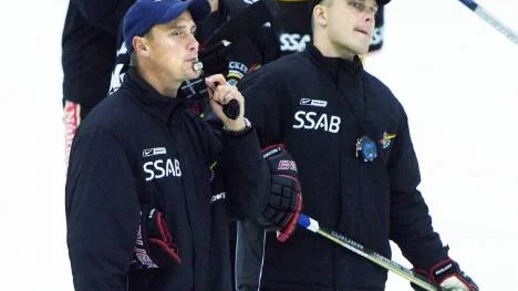 Roger Rönnberg och Roger Kyrö vet vad de vill se i kvällens genrep mot Modo.