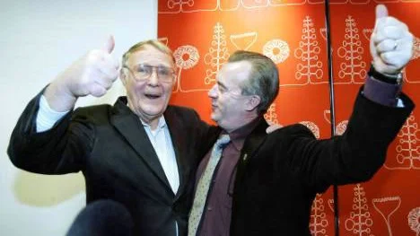 Kommunalrådet Sven-Erik Bucht (t h) är förmodligen den S-politiker i Norrbotten som är mest känd utanför länets gränser. Till vänster Ikea-grundaren Ingvar Kamprad.
