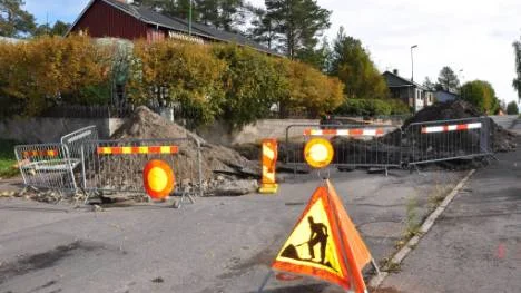 Folk blev utan vatten i Malmberget då ledningar brast. På Norra Kungsallén har ledningar brustit fem gånger och misstanken om att gruvskalv orsakar ledningsbrott är stor. FOTO: Marie Ridderström