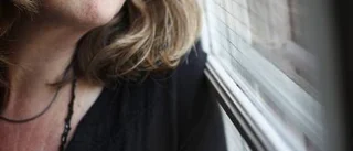 Pia Juul leker med deckargenren