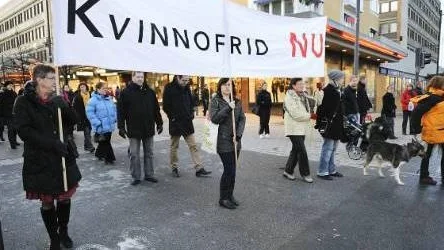 Internationella kvinnofridsdagen manifesteras på Luleås gator på initiativ av kvinnorjouren Iris.