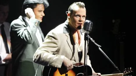 Henrik Åberg och Jack Baymoore bjöd på en show fylld av spelglädje och träffsäkra låtar.