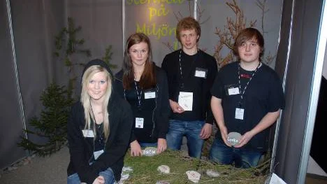 Miljöpriset gick till företaget Stenkoll med Adelina Eriksson Matilda Melby, Timothy Prellwitz och Axel Simonsson.