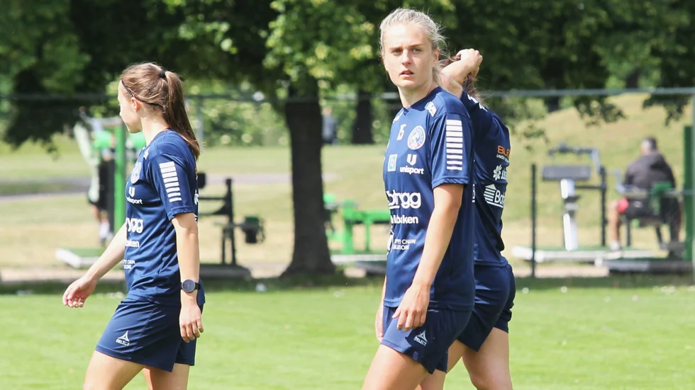 Lisa Björk har liksom hela LFC haft en tuff vår. Nu hoppas kantspringaren på en roligare avslutning före sommarledigheten.
