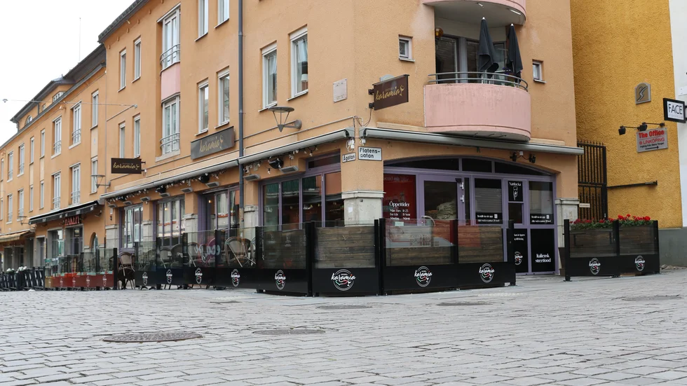 Krögaren Christian Moborg förklarar att han har fått många frågor under förseningens gång från Linköpingsbor som varit oroliga att restaurangen inte blir av. Därför förklarar han att det är skönt att slutligen vara i mål, och kunna slå upp portarna.