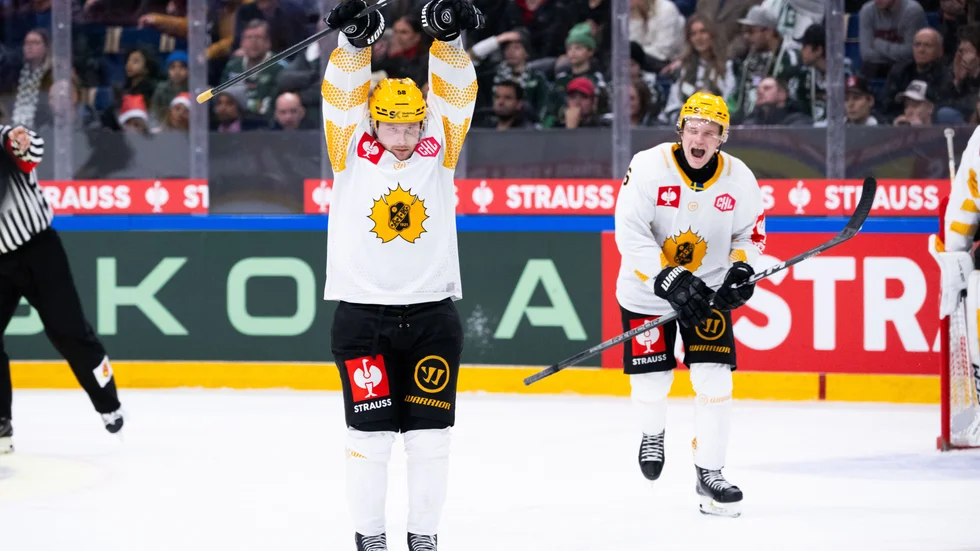 ”Jag önskar bara jag gjorde fler mål så man kanske skulle få se den igen”, säger Oskar Nilsson om målgesten – som återigen blivit en favorit.