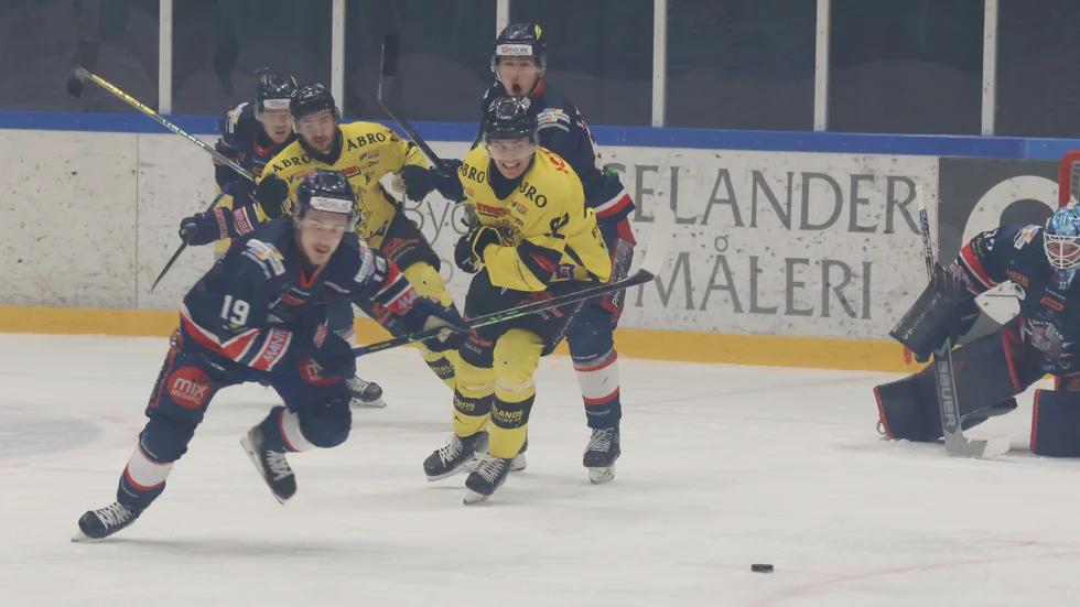 Halmstad var steget före och mycket hetare än VH i tisdagens match.