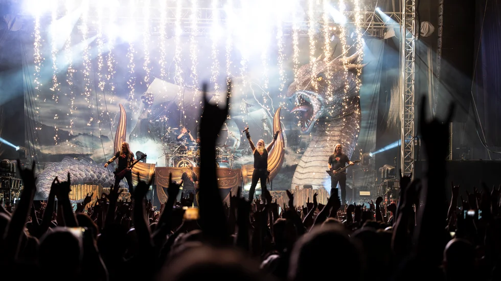 Amon Amarth tog Fyrishov med storm.