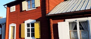 Välbesökt vid lucköppning i kyrkstaden