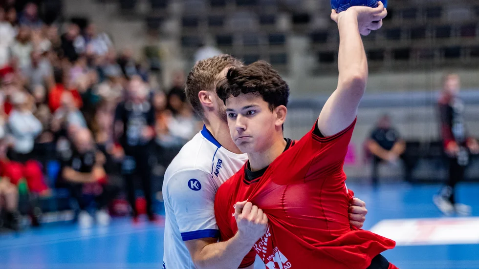 Guif och Nikola Roganovic möter Ystads IF hemma under söndagen.