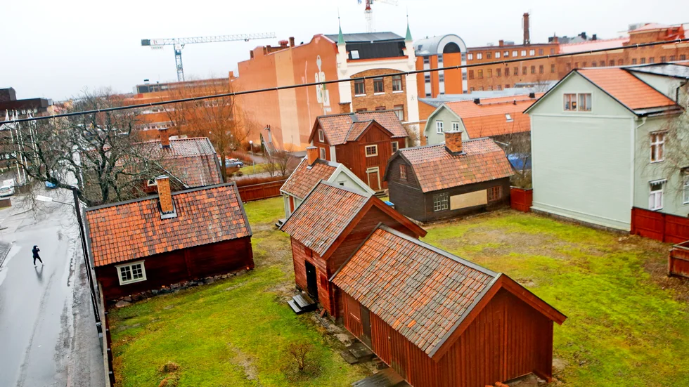 Fristadsreservatet ligger i hörnet Bruksgatan/Nygatan i Eskilstunas innerstad. 