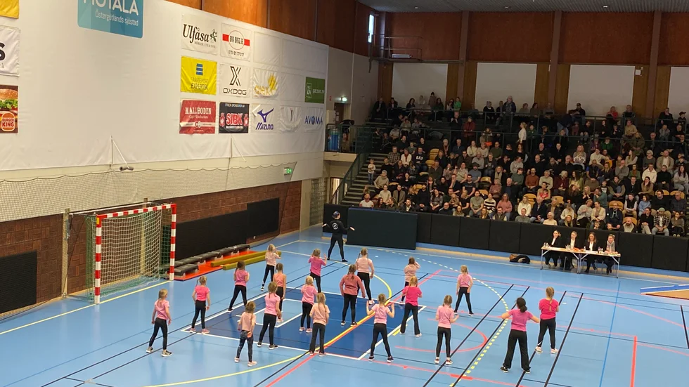 Gymnastikuppvisningen lockade storpublik i Sporthallen.