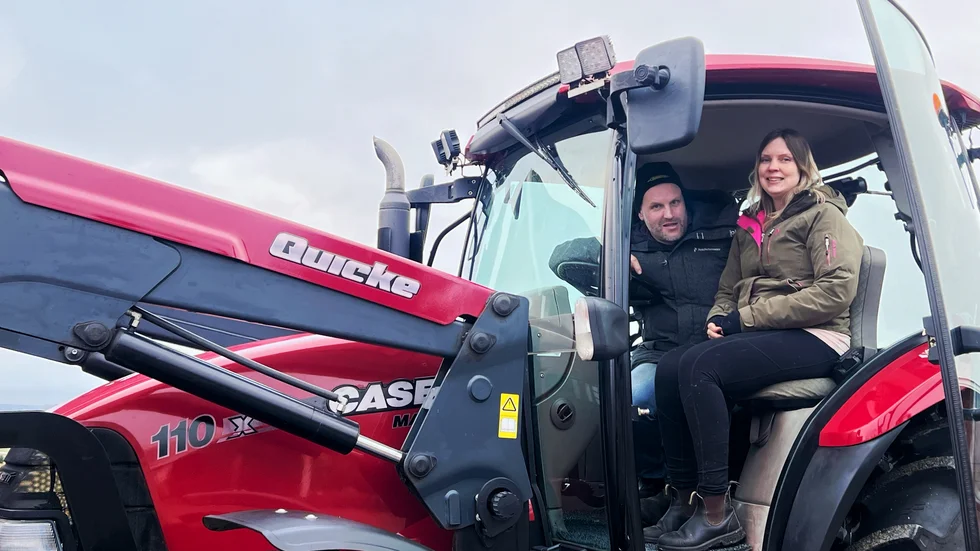 Magnus och Julia Bäckström ser fram emot att jobba mer tillsammans och Julia ser fram emot att få mer insikt i verksamheten och kunskap som gör att hon bättre kan dela på de sysslorna med Magnus. 