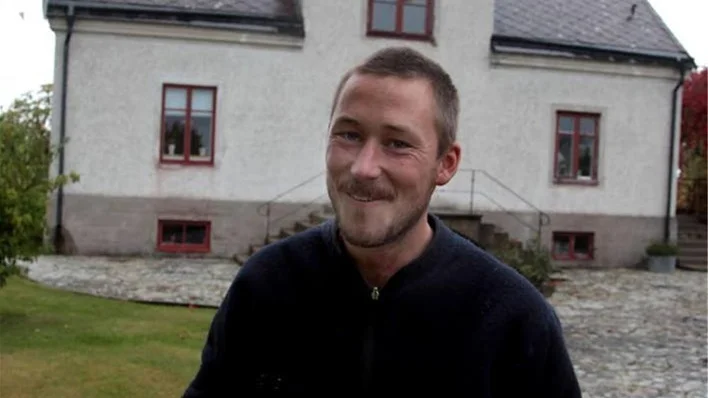Hemvändare. Christoffer Malmquist tog familjen med sig och flyttade hem till sin barndomsö. Förskolan här är helt magisk, säger han.