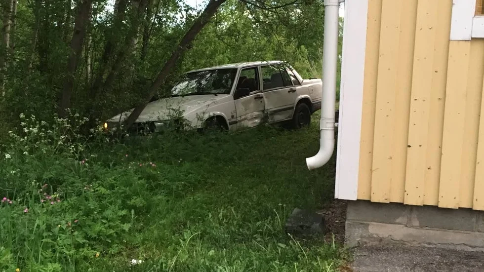 Vansinnesfärd. Polisen har ännu inte gript någon misstänkt.