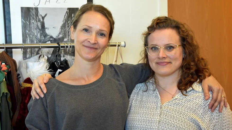 Gillar dans. Marica Sanström-Lindh och Sofie Lahti Segerlund.