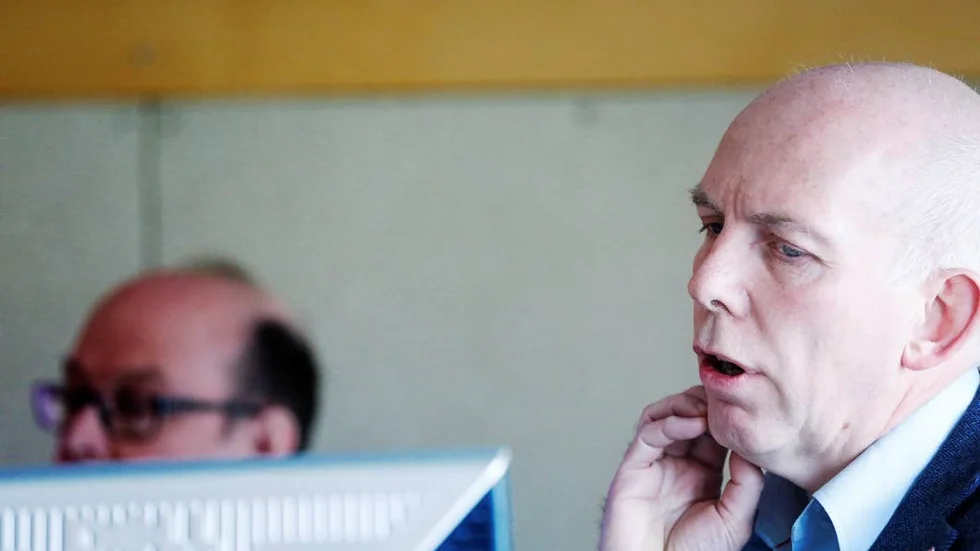 Förtroendekris. ”Bara så du vet om det så finns det en diskussion i gruppen där man funderar runt förtroendeuppdraget som du har”, sade Anders Öberg (S) till Agneta Lipkin (S).