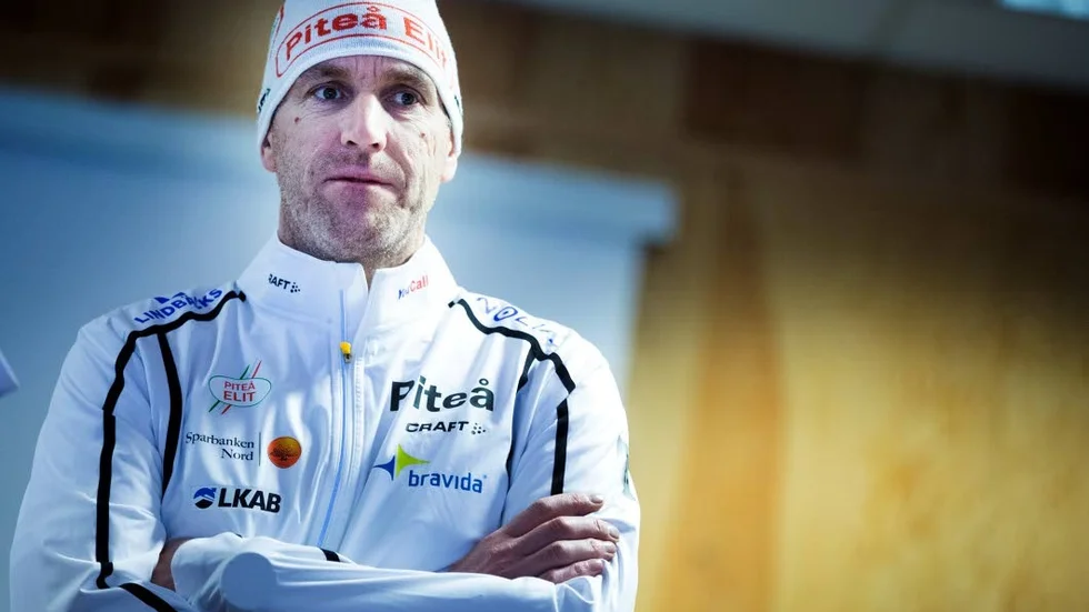 Bestämd. Magnus Ingesson ställer krav på sin adept Jennie Öberg.