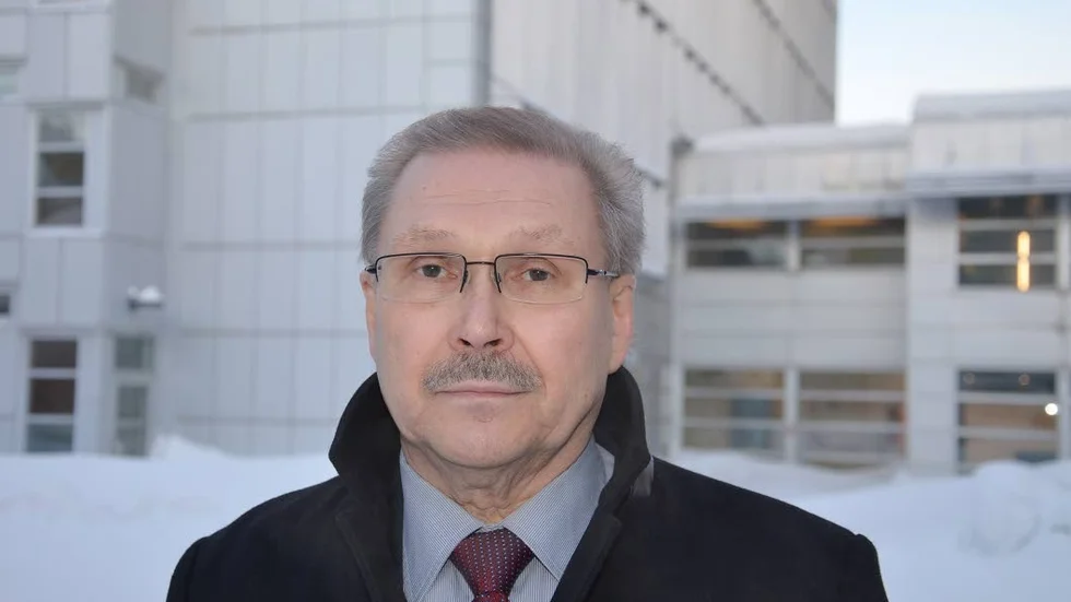 Den före detta domaren Ingemar Taavola, har fått hovrätten att bevilja prövningstillstånd för hans klient "Syster Karin".