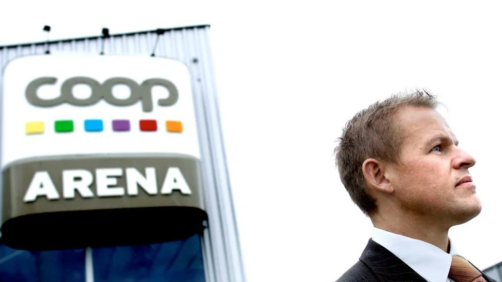 Efter karriären var Johan Strömwall klubbdirektör för Luleå Hockey en tid.