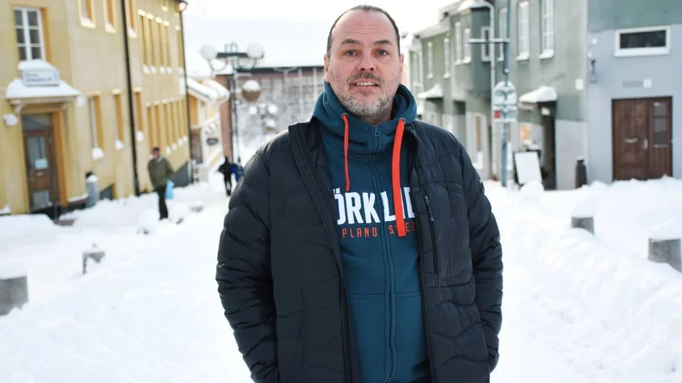 Petad. Efter att ha röstat emot sitt parti i sjukhusfrågan blev Sten Nylén petad från partilistan. "Jag tycker det är jävligt trist", säger han.