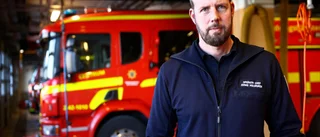 Brandmännen ryckte ut för att släcka – då attackerades de: "Det är en urskillningslös attack"