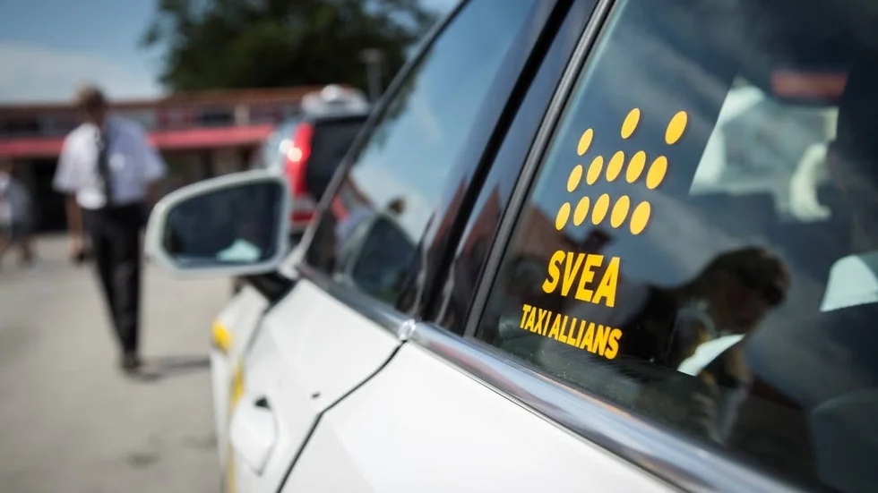 Så här kan Svea taxi allians-märket också se ut.