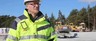 Se bilderna från jättebygget i Kvarnåkershamn