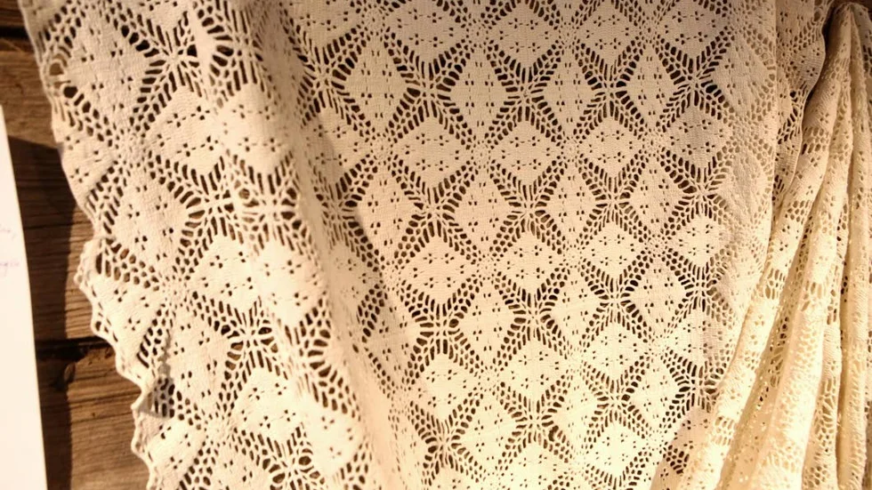 Utsällningen är tänkt att lyfta fram handarbetets kulturhistoria.