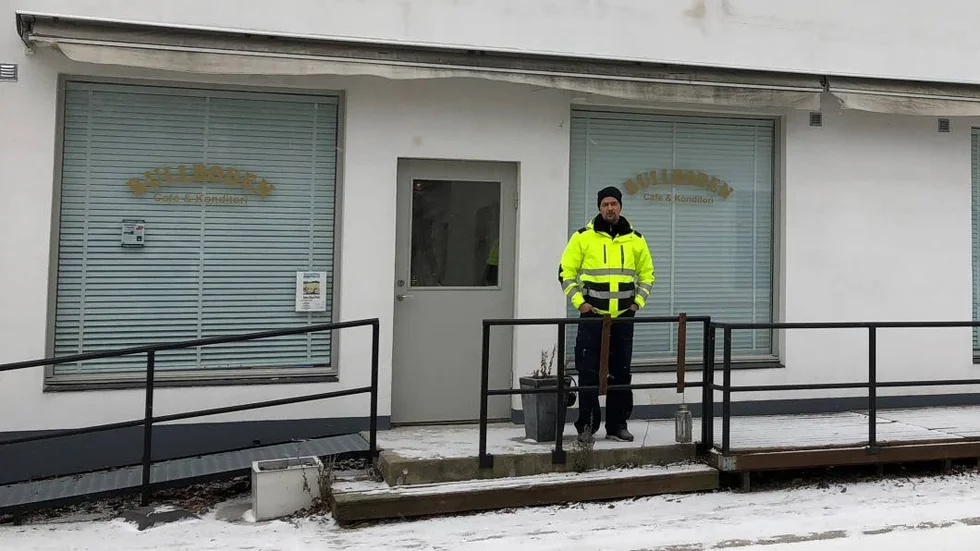 Alex Siggelin framför Bullboden.