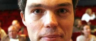 De Maecker:Nämnden har överskridit sin befogenhet