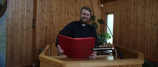 Nya pastorn tog vägen via Zambia och Indien till Olivehällkyrkan