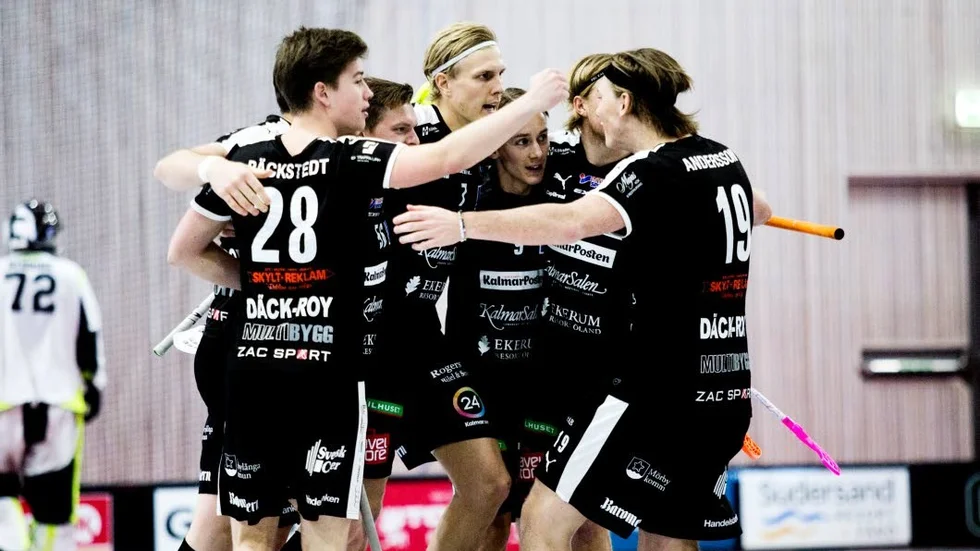 FBC Kalmarsund i ett möte med Visby IBK den gångna säsongen.