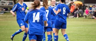 Fotbollsdamerna premiärkrossade Grönland