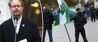 "Tjänstemännen har fuckat upp det här totalt"